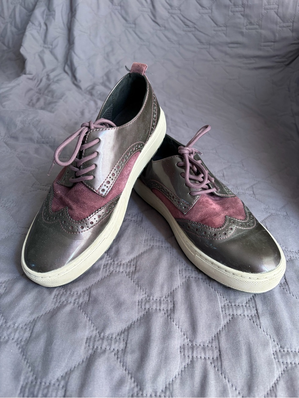 Women’s Geox Sneakers Sz 38